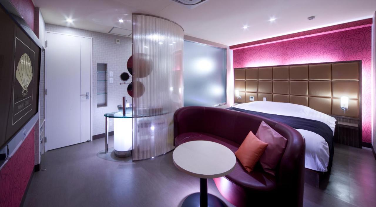 Hotel Glow Yokkaichi (Adults Only) المظهر الخارجي الصورة
