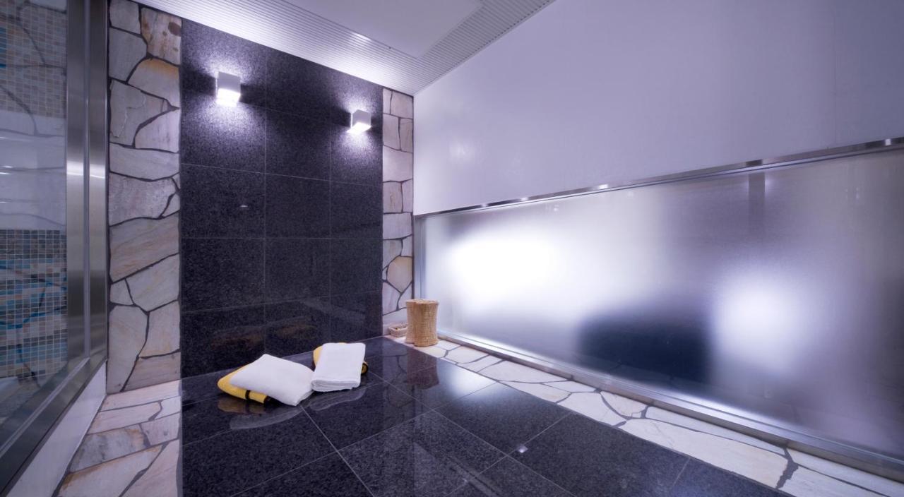 Hotel Glow Yokkaichi (Adults Only) المظهر الخارجي الصورة