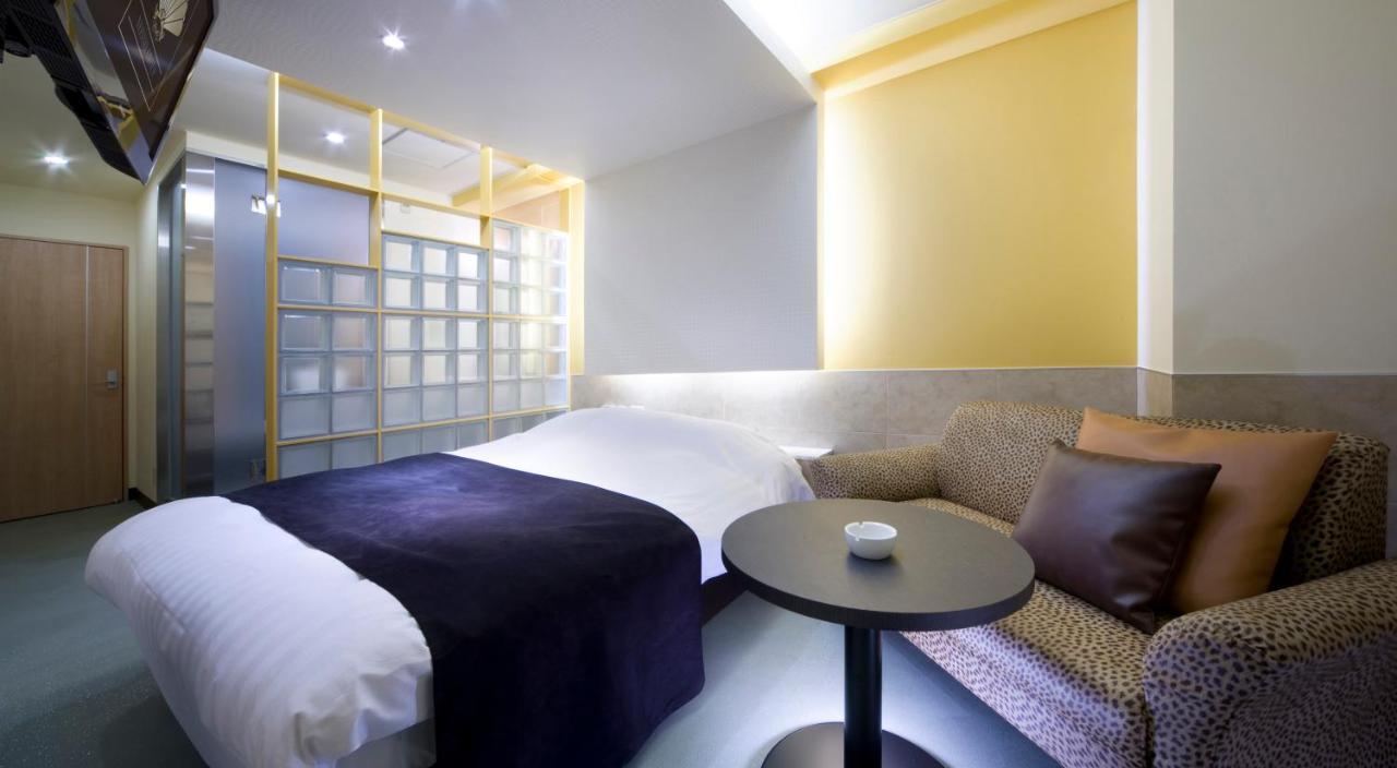 Hotel Glow Yokkaichi (Adults Only) المظهر الخارجي الصورة